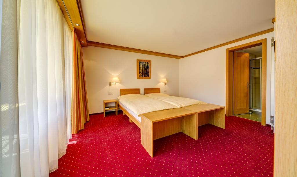 Excelsior Hotel 3*